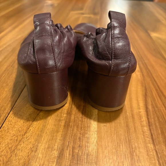 EVERLANE Day Heel in Oxblood - Picture 4 of 6